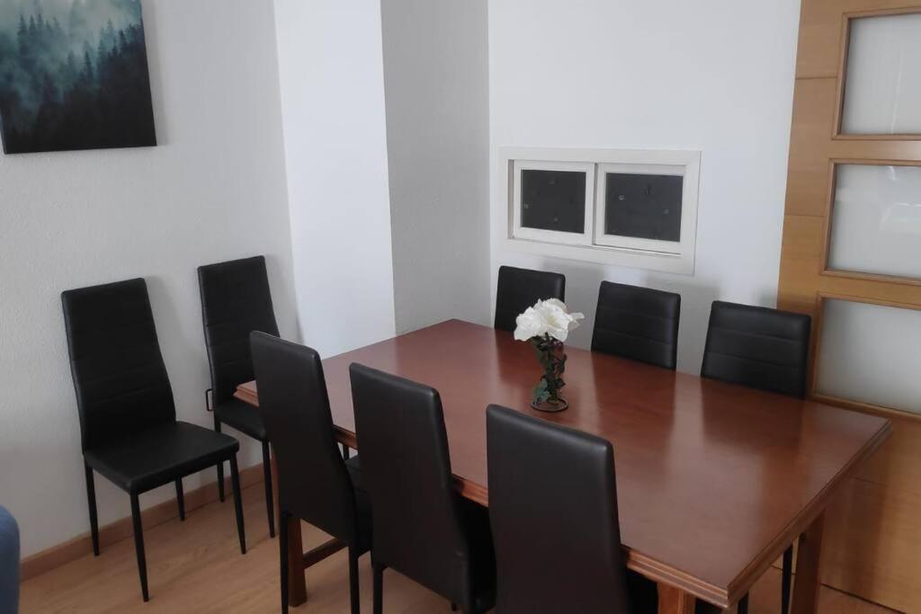 Duplex San Lorenzo 2 Parking Gratuitos Y Piscina Jaén Exterior foto